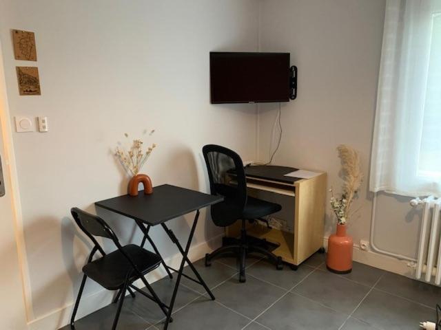 Chambre Independante Chez Particuliers Avec Salle De Bain Privative Anse Exterior photo